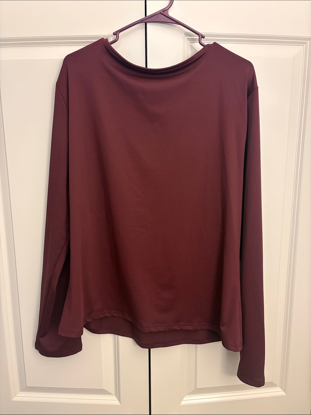 SHEIN Burgundy Long-Sleeve Scoop Neck Top - Picture 3 of 3